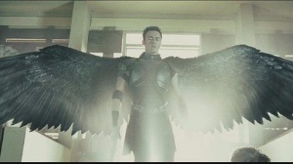 天使来到人间，砍下翅膀后竟然成了僵尸