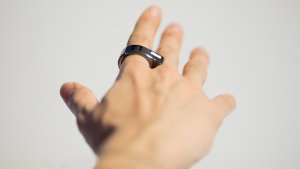Scroll ring by RCA graduate Nat Martin lets users easily interact with augmented reality